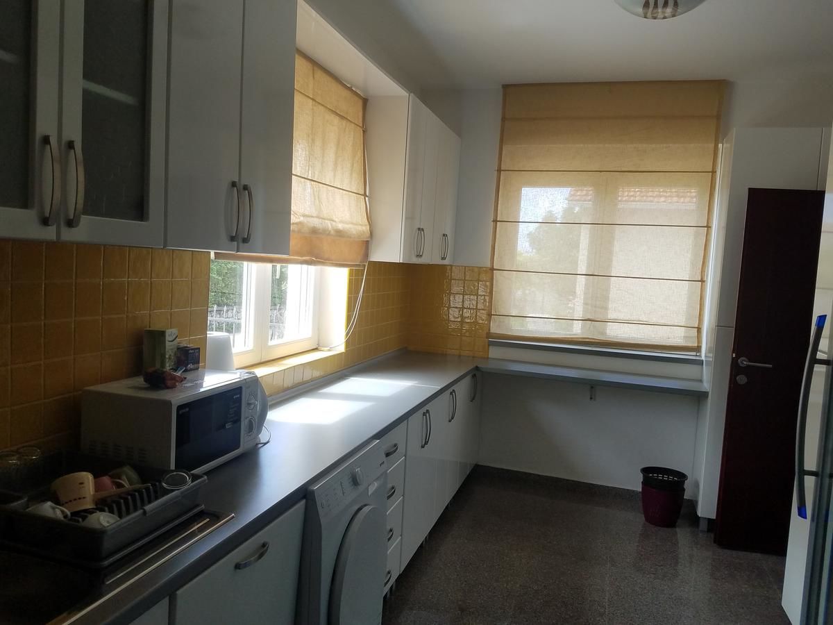 Апартаменты Villa Swan Бар-13