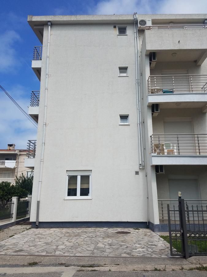 Апартаменты Villa Swan Бар-9